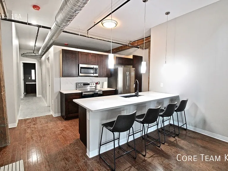 1223 Union Ave #504 — Photo 7
