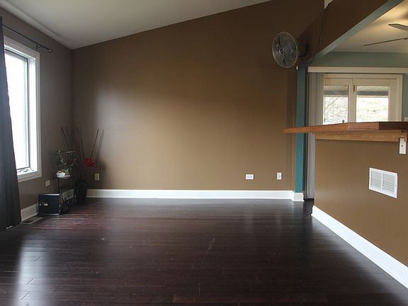 4th image of 17544 Cambridge Pl #126