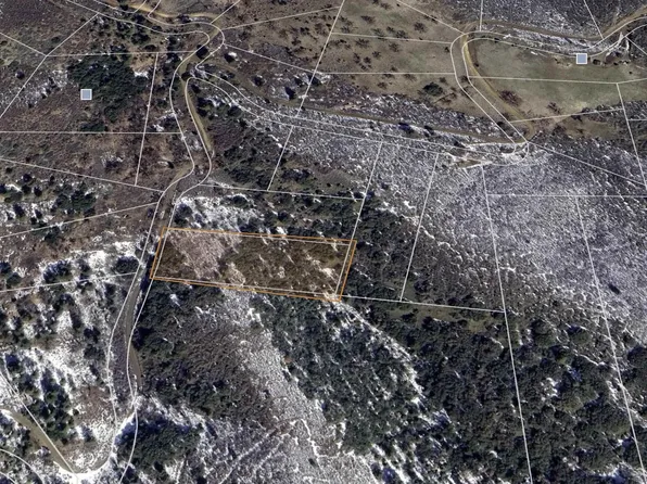 16980 Saint Moritz Dr #149, Tehachapi, CA 93561