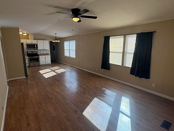 3rd image of 842 Camino Don Jacobo