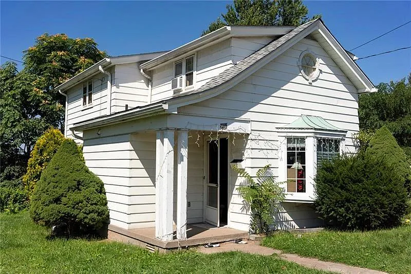 2 bed, 1250 sqft, $1,550 — Photo 1