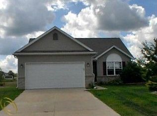 2680 Bonny Brook Dr, Howell, MI