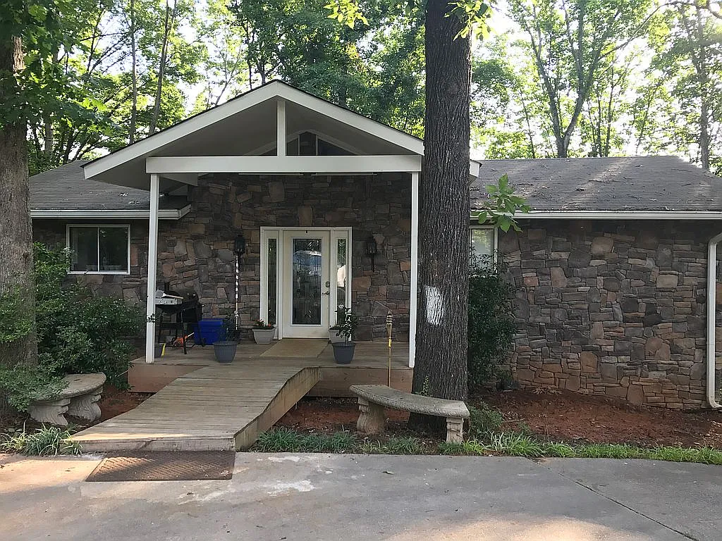 3112 Lake Ranch Dr photo 1