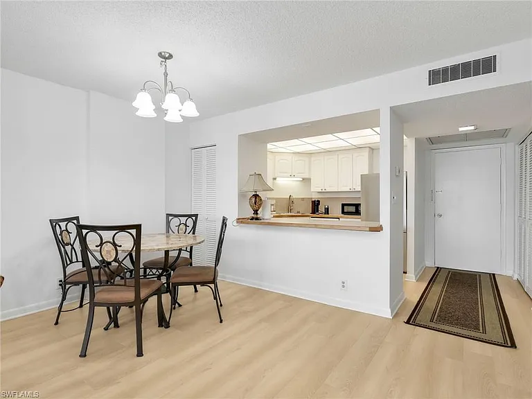 5 Bluebill Ave #312 — Photo 9