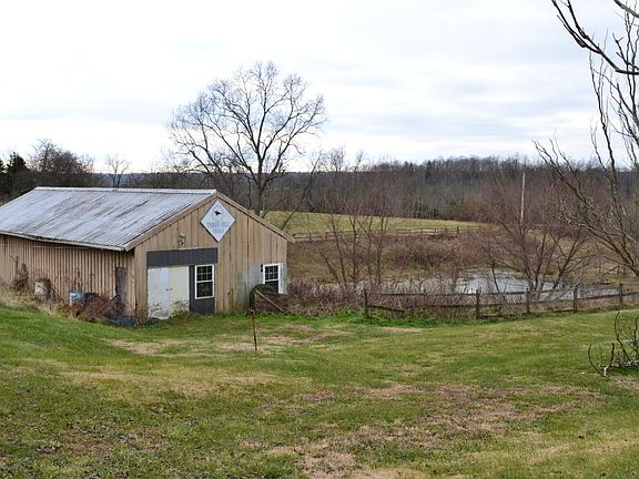 5th image of 22555 Trossman Ln