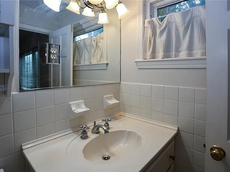 115 Biscayne Dr NW #A9 — Photo 10