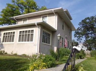 1617 24th St, Rock Island, IL 61201