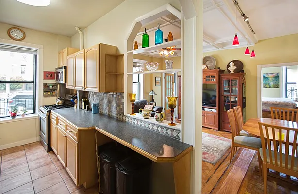 Sold by Brooklyn Real Inc | media 12