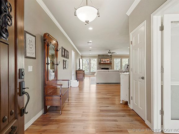 5th image of 21581 E Pecan Dr