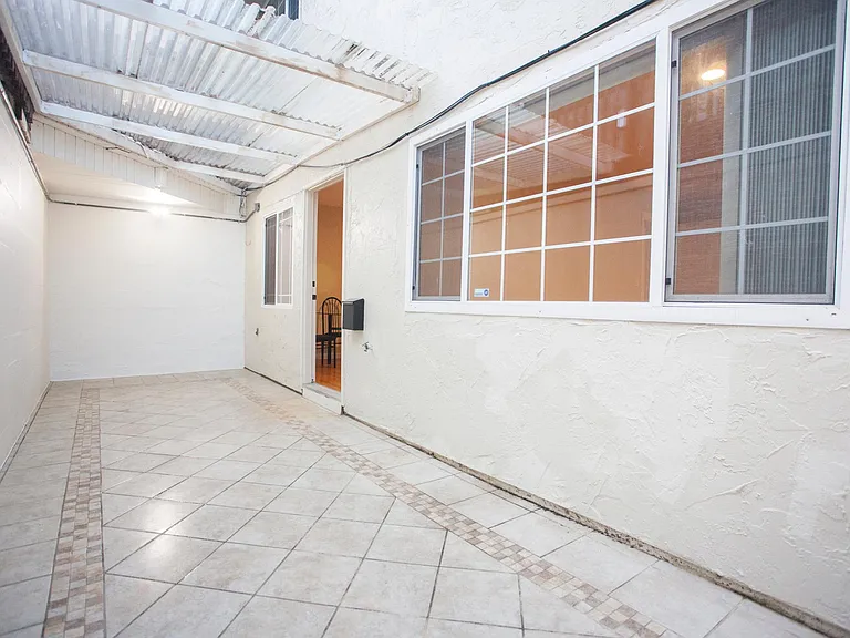 583 Alvarado St #583A — Photo 4