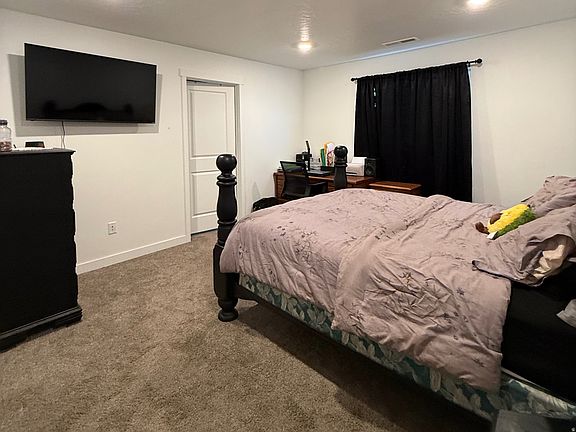 4th image of 4052 S Pitchblack Ln W