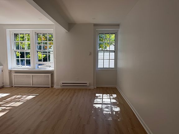 3rd image of 15 Purchase St APT B2