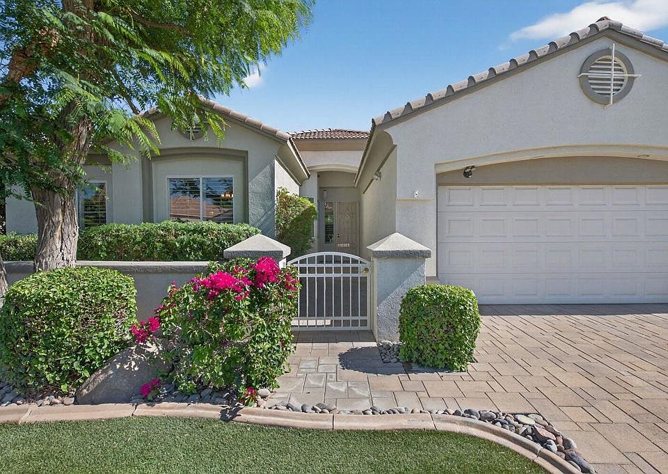 1st image of 43784 Royal Saint George Dr