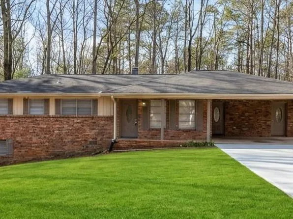 5295 Wildwood Ln, Douglasville, GA 30135