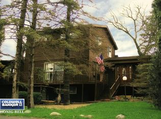 21111 119th St, Bristol, WI 53104