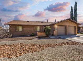 1143 Berkshire Ct, Las Cruces, NM 88005