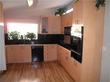 3rd image of 3550 Mount Laurence Dr