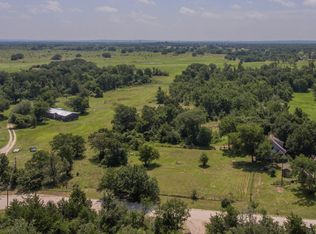7536 Breezewood Dr, Iola, TX 77861