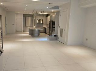 141 W 2nd St, Boston, MA 02127