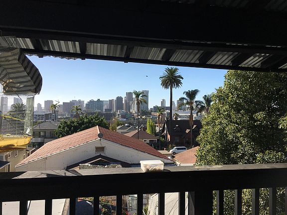 3rd image of 1044 23rd St