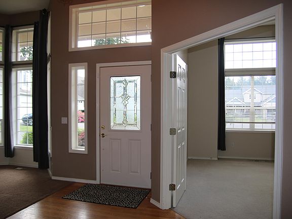 3rd image of 8919 119th Street Ct E