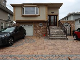 63 Wyona Ave, Staten Island, NY