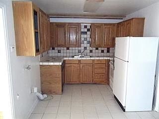 2nd image of 1420 Arthur St