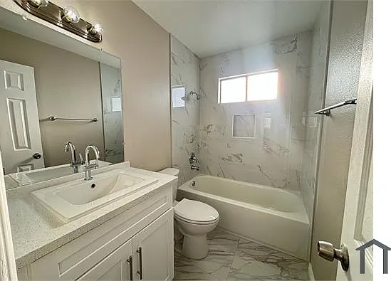 3610 Cecile Ave #D — Photo 2