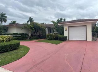 10214 SW 8th Ter #10214, Miami, FL 33174