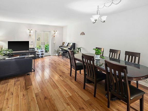 5th image of 8329 Grenoble St Unit 41
