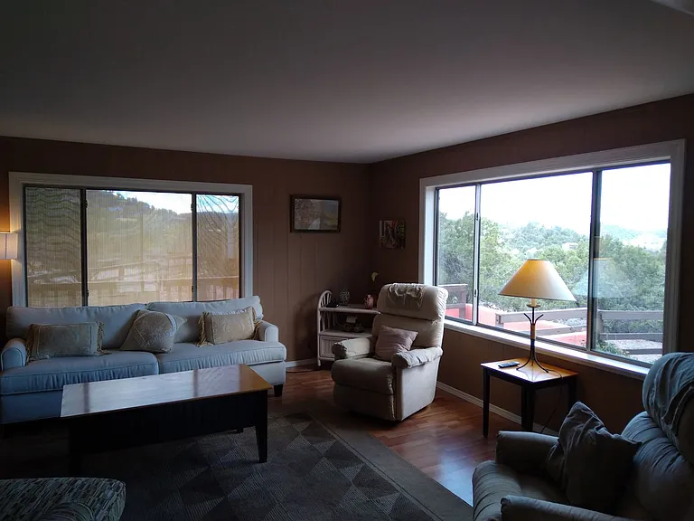 1000 W Gold Nugget Ln — Photo 3
