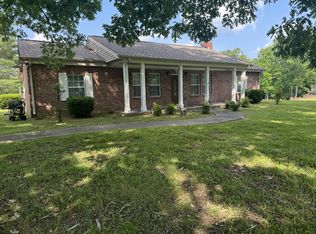 2207 Wolfe Rd, White Bluff, TN 37187