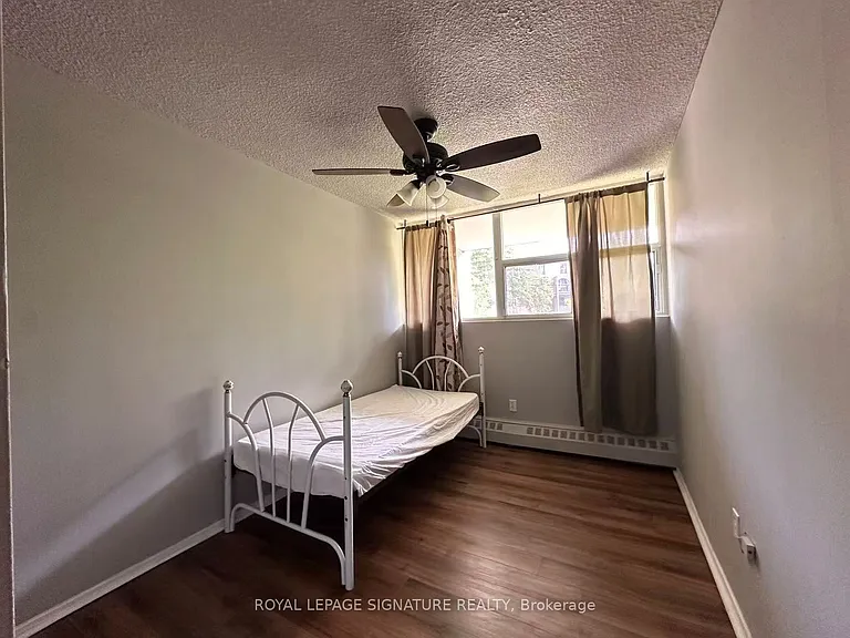 2121 Roche Ct #109 — Photo 25