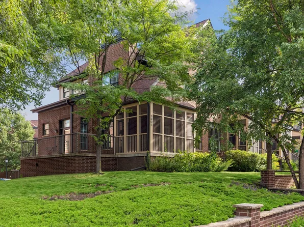 1401 Franklin Ave SE, Minneapolis, MN 55414