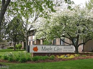 212 Deer Valley Rd APT 4, Madison, WI 53713