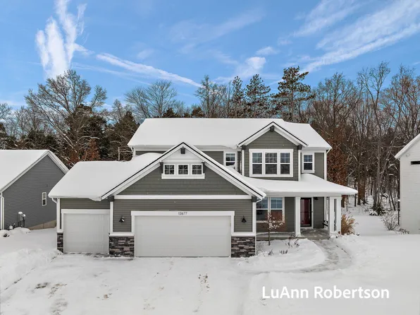 12677 Riverton Rd, Grand Haven, MI 49417