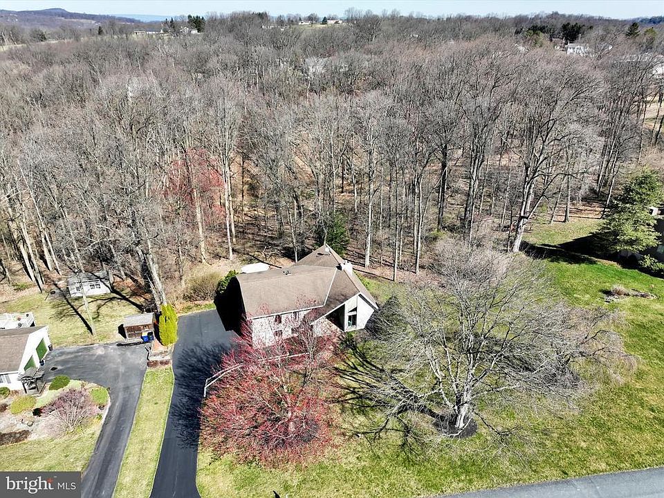 1st image of 5037 Old Farm Ln