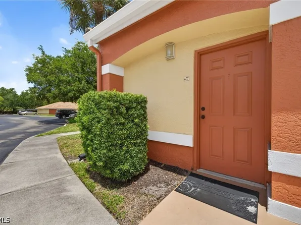 6361 Aragon Way APT 202, Fort Myers, FL 33966