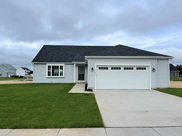 303 Savannah DRIVE #Lt15, Walworth, WI 53184