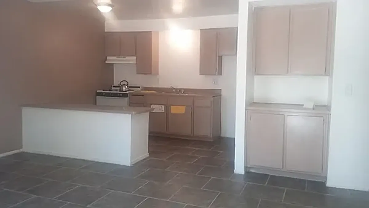 Building Photo - Casa Meadows Apartments