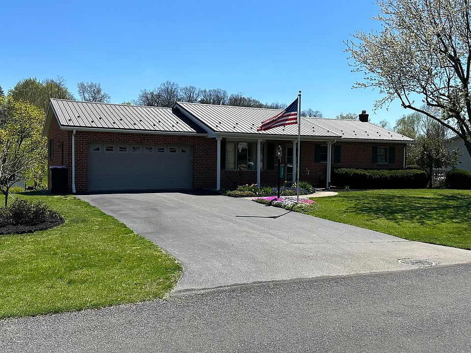 1st image of 172 Jameslee Dr