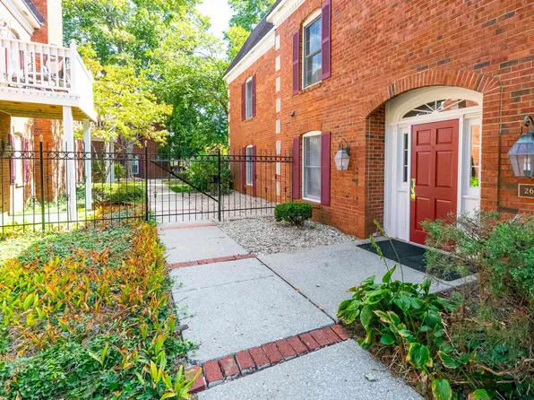 2602 E 2nd St APT F, Bloomington, IN 47401