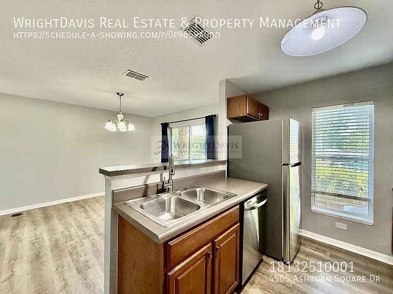 4505 Ashburn Square Dr — Photo 14