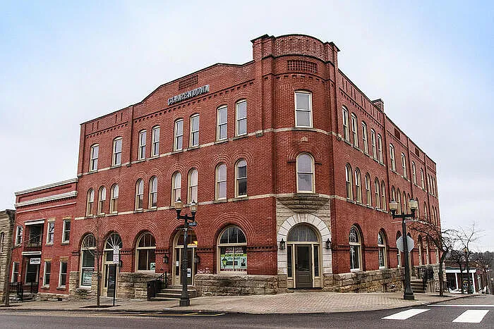 102 E Main St #201