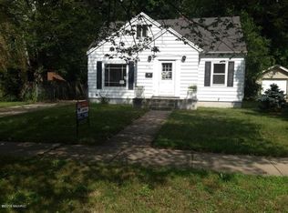 3138 Jefferson Ave SE, Wyoming, MI 49548