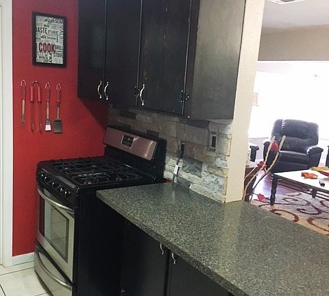 2nd image of 504 W Woodward Ave