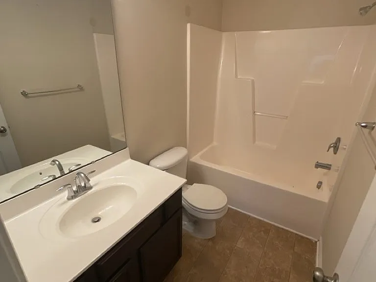 111 Glen Cannon Dr — Photo 11