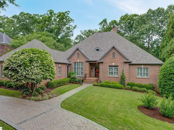 14 Baronne Ct, Greer, SC 29650