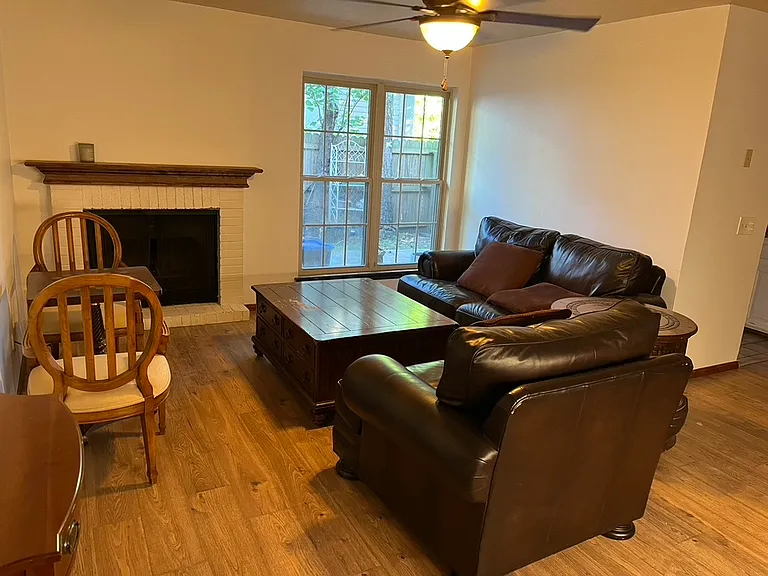 802 Cardinal Creek Blvd #B — Photo 1