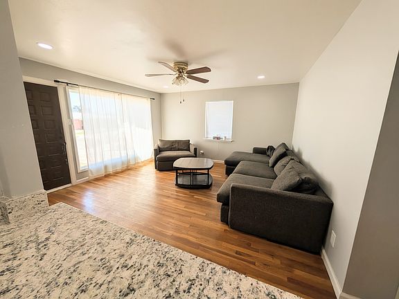 4th image of 4309 Mobile Ave